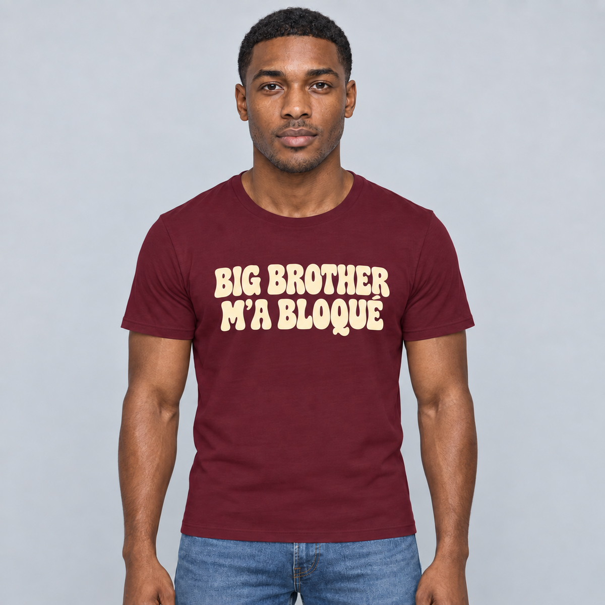 T-shirt Big Brother m’a bloqué porté par H01, coloris bordeaux